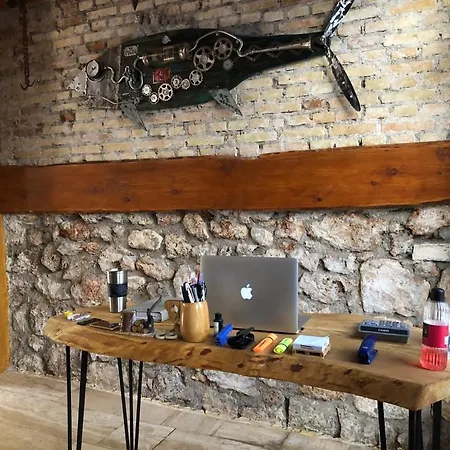 Merkez Muhtesem Konum Giris Kat Apartment *