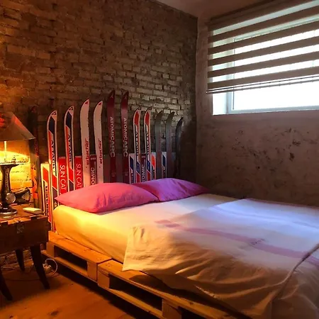 Apartment Merkez Muhtesem Konum Giris Kat