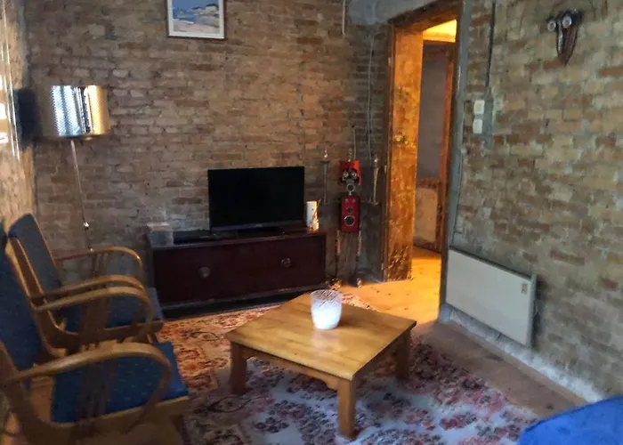 Merkez Muhtesem Konum Giris Kat 아파트