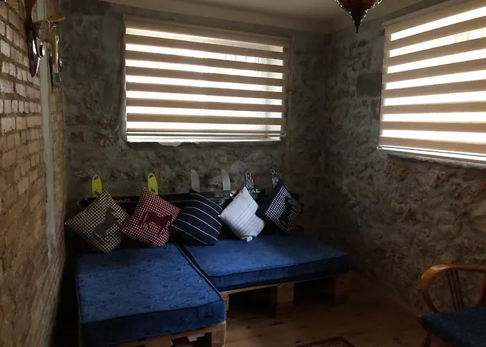 Merkez Muhtesem Konum Giris Kat 安塔利亚